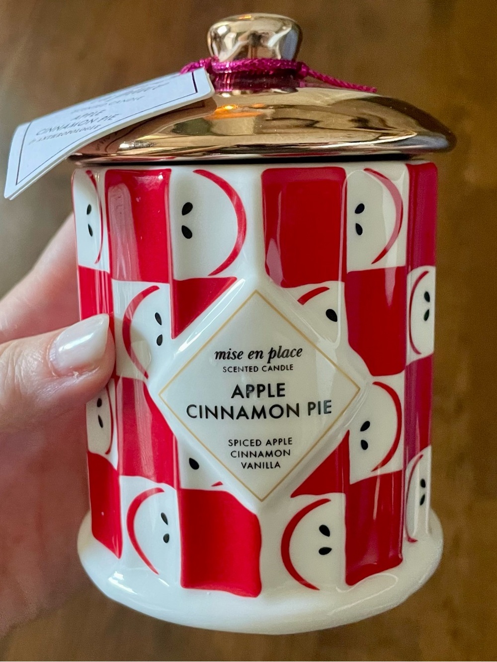 New Anthropologie Mise en Place Apple Cinnamon Pie